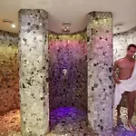 Sonnhof Alpendorf - An Adults Only Place מלון