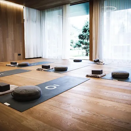 Sonnhof Alpendorf - An Adults Only Place ホテル