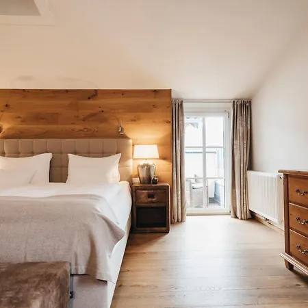 Sonnhof Alpendorf Hotel 4*
