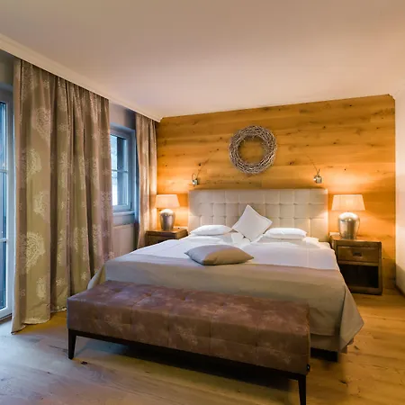 Sonnhof Alpendorf - An Adults Only Place 호텔 4*