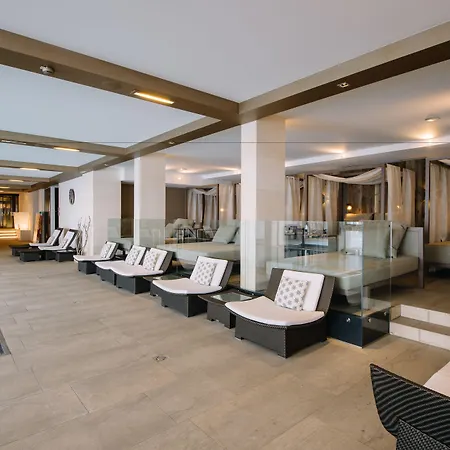 Sonnhof Alpendorf - An Adults Only Place ホテル ザンクト・ヨーハン・イム・ポンガウ