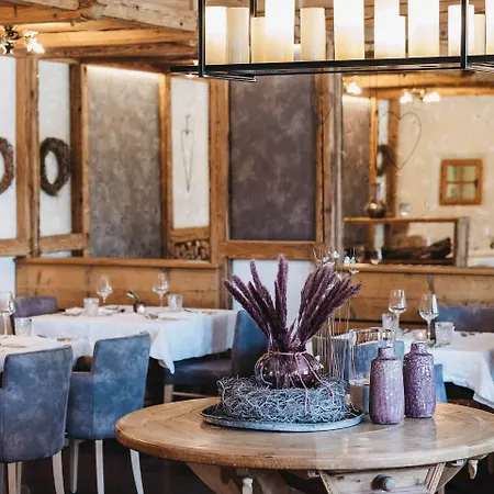 Sonnhof Alpendorf - An Adults Only Place 酒店