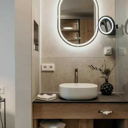 Sonnhof Alpendorf - An Adults Only Place ホテル 4*